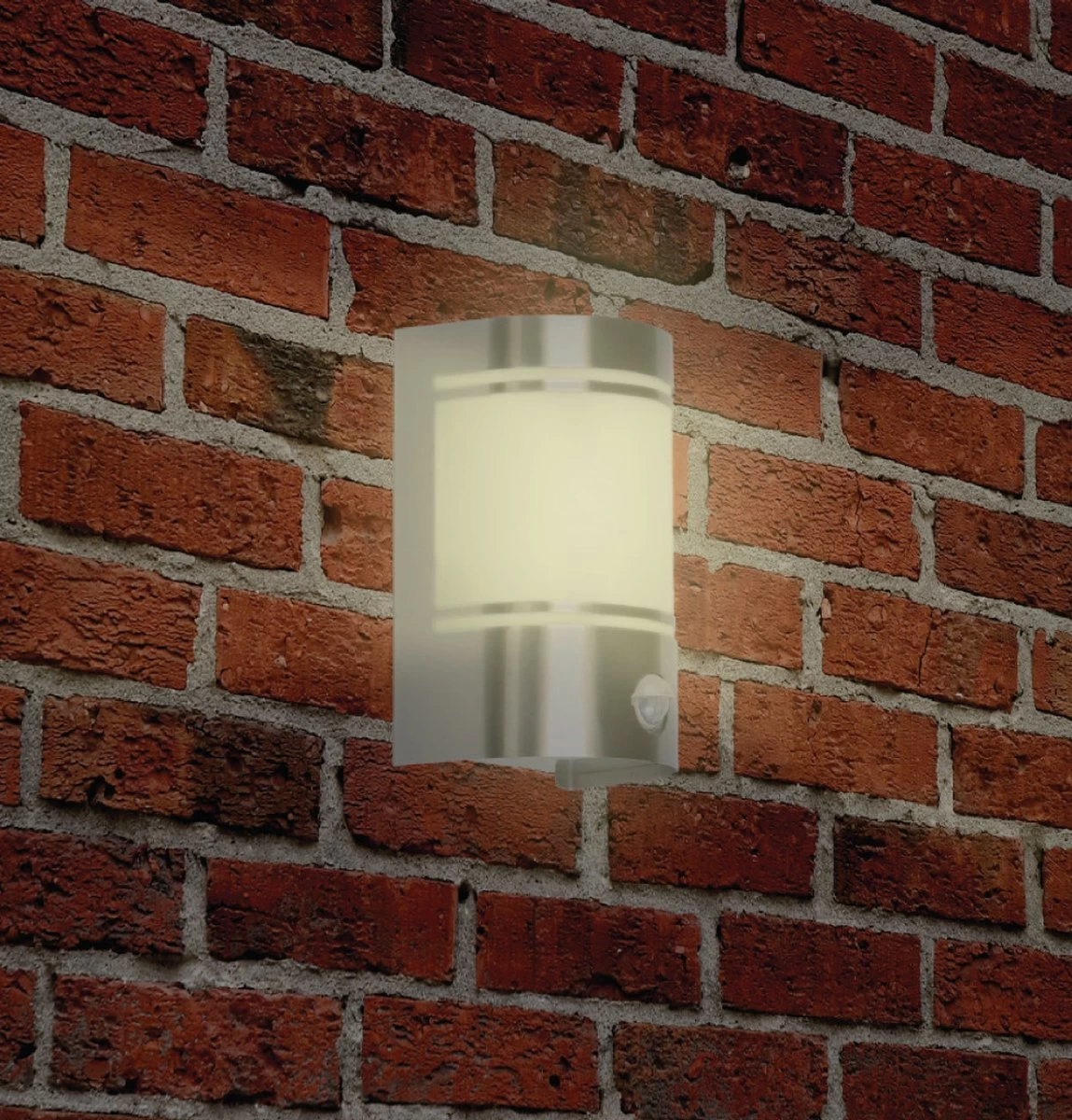 Smartwares Alicante Wandlamp – Roestvrijstaal – Bewegingssensor – E27 Fitting - 10.010.26 - Afbeelding 13