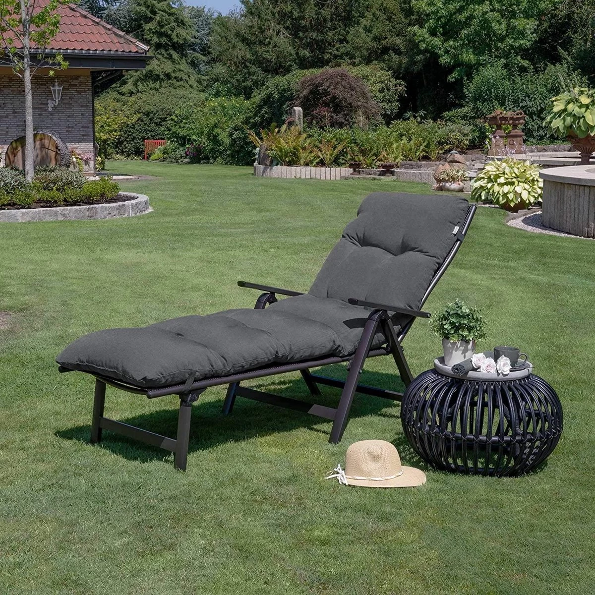 Beautissu Flair RL – Ligbedkussen Tuinkussen Ligstoel – Zonnebed Kussen Voor Tuin Meubelen 190x60x8 Cm Antraciet - Afbeelding 2