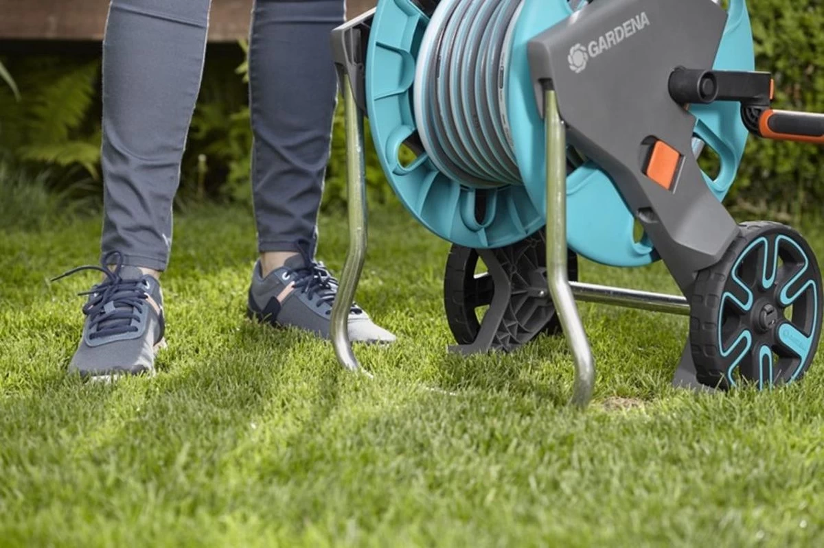 GARDENA - AquaRoll CleverRoll S Set Slangenwagen - Incl. 20 M Slang - Maximaal 40 M Opbergcapaciteit - Afbeelding 10