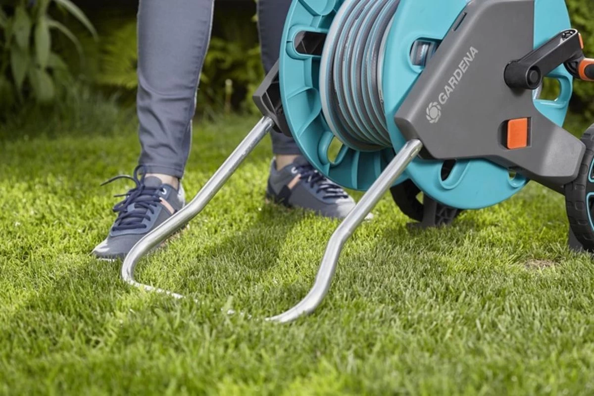 GARDENA - AquaRoll CleverRoll S Set Slangenwagen - Incl. 20 M Slang - Maximaal 40 M Opbergcapaciteit - Afbeelding 11